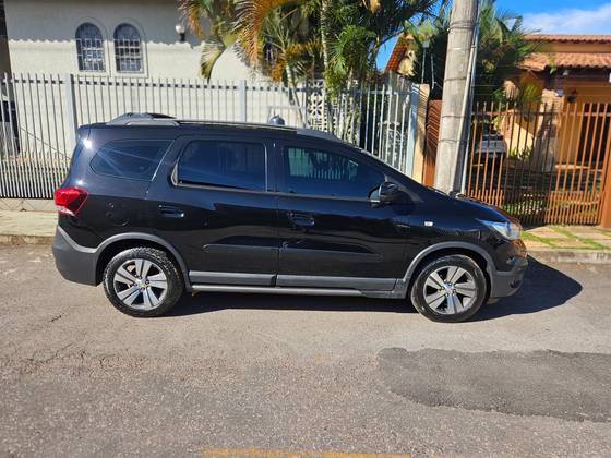 CHEVROLET SPIN 1.8 ACTIV7 8V FLEX 4P AUTOMÁTICO CHEVROLET SPIN 1.8 ACTIV7 8V FLEX 4P AUTOMÁTICO